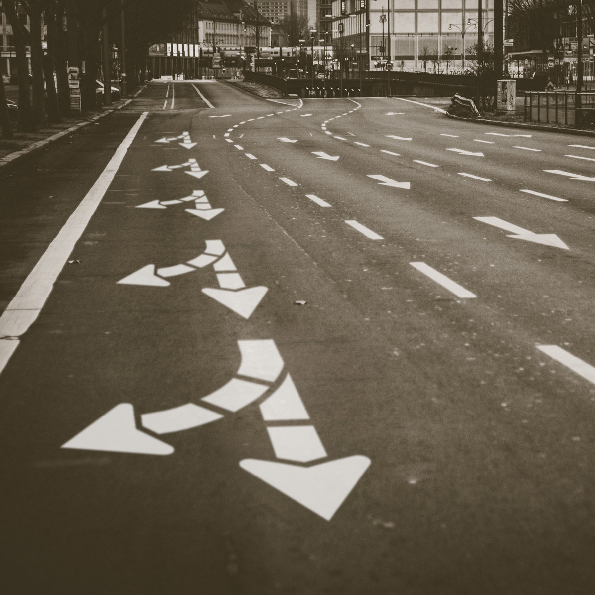 Optional Movement Turn Arrow Parking Lot Stencil | Guide Traffic ...